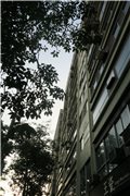 鄰近興雅別墅社區推薦-百齡大廈，位於台北市大安區